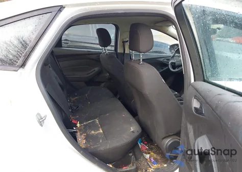 2016 Ford Focus S from USA, damaged, VIN 1FADP3E28GL264574